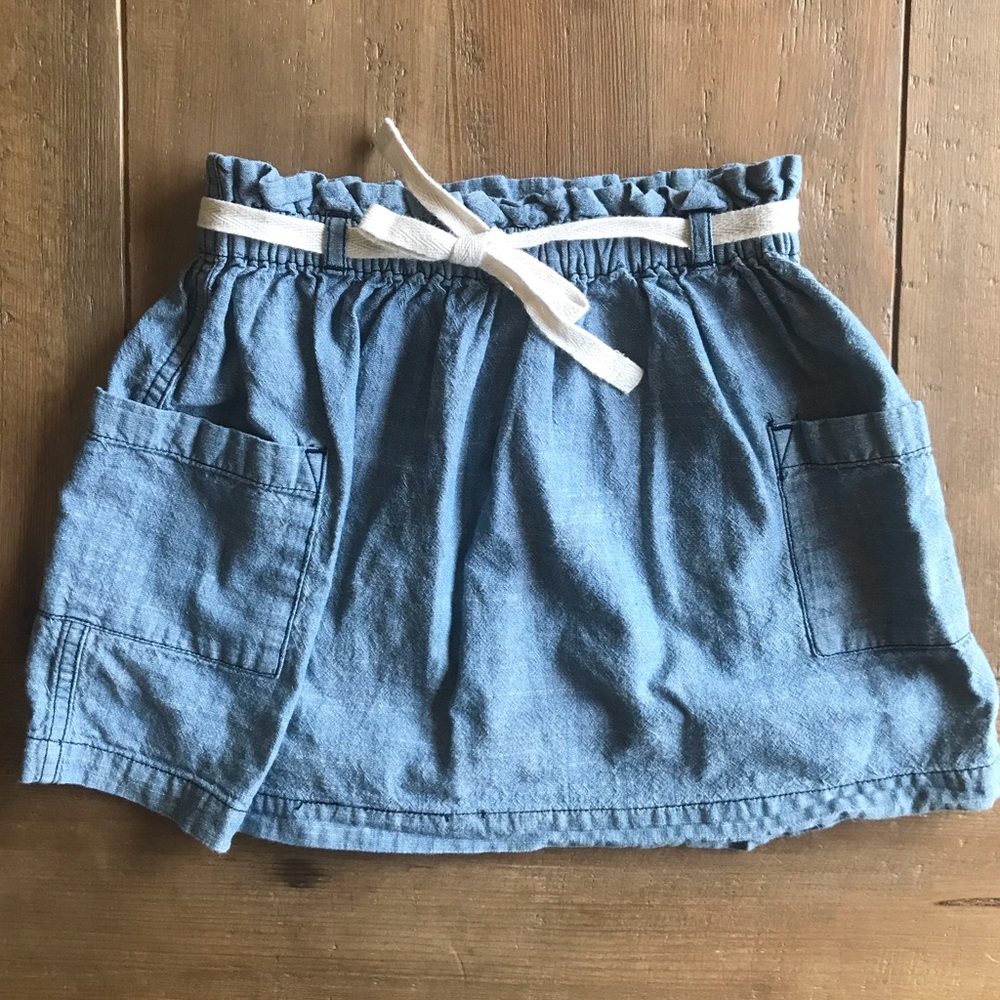 Hanna Anderson chambray skirt 110